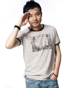 偷拍自拍亚洲日韩